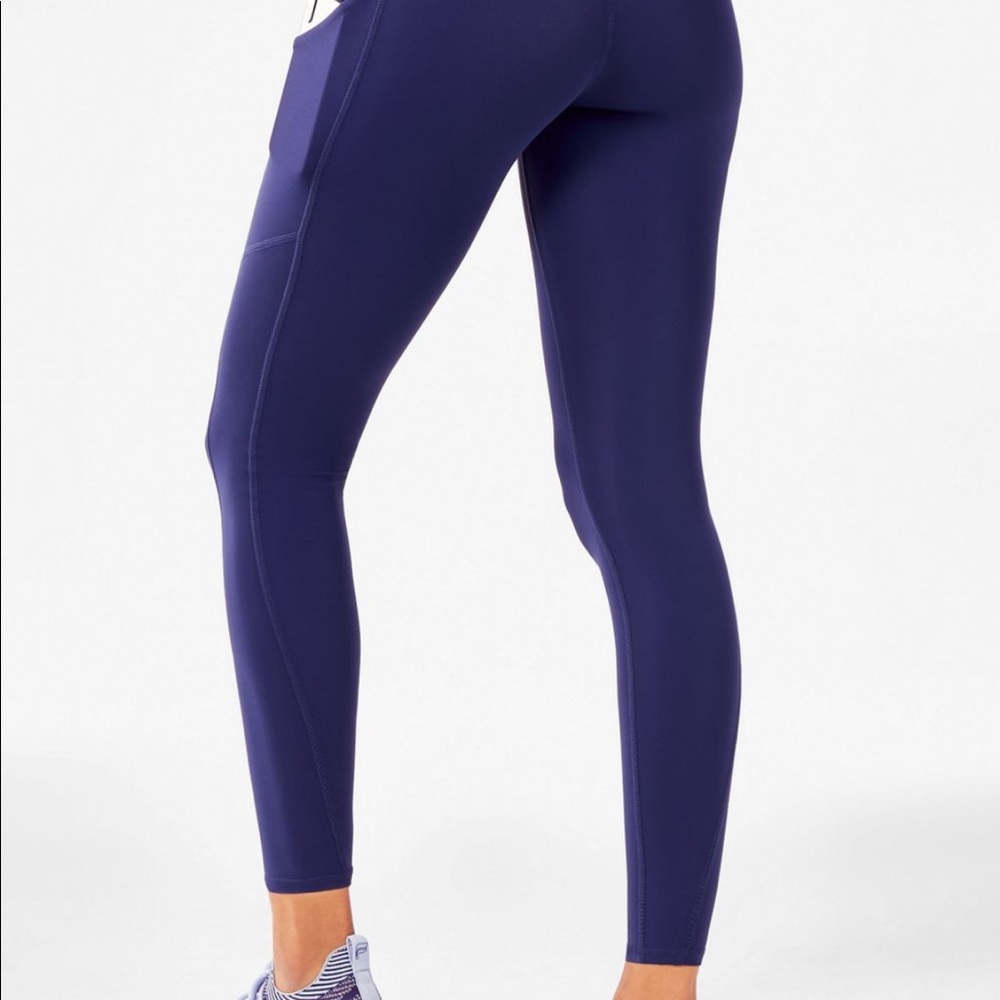 Fabletics Oasis Leggings